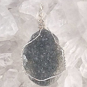 Agate Druzy Pendant - Gray Agate New Earth Gifts