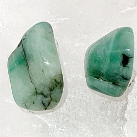 Emerald 1 Pc Tumbled Stones | New Earth Gifts