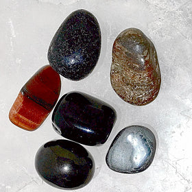 Grounding and Protection Gemstone - New Earth Gifts