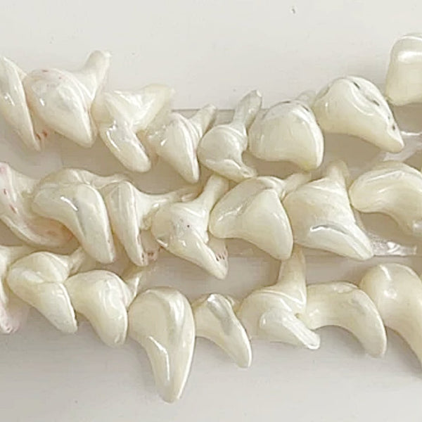 Mother of Pearl Beads 20mm Twists | New Earth Gifts